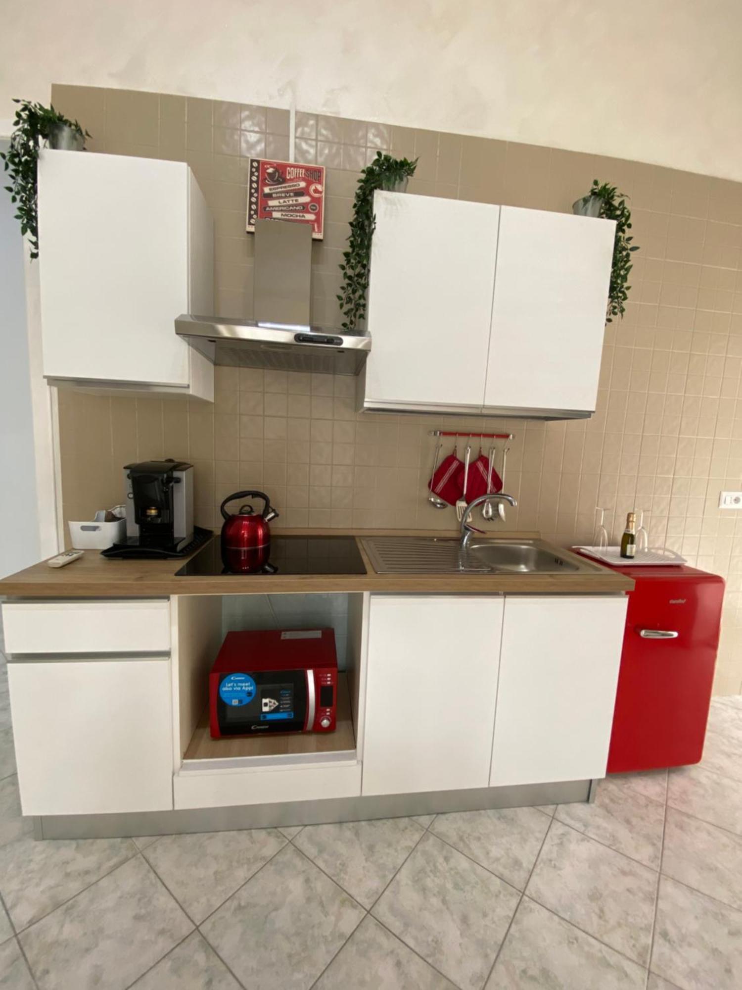 נאפולי Ellebi Home מראה חיצוני תמונה