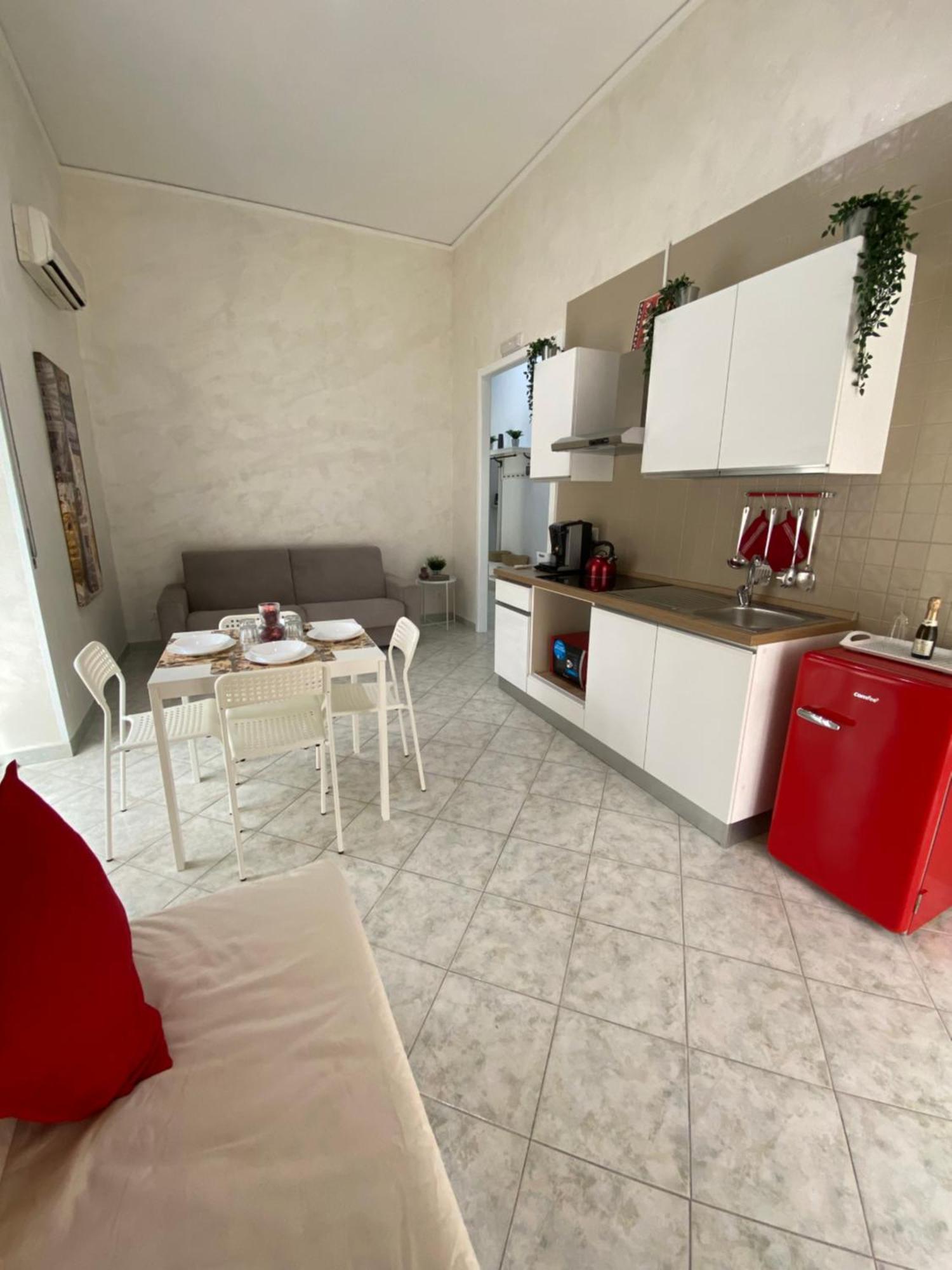 נאפולי Ellebi Home מראה חיצוני תמונה